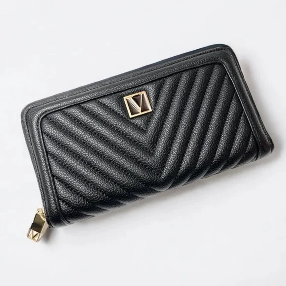 Victoria's Secret Black Quilted Zip Around Wallet with Gold Logo - Picture 1 of 7